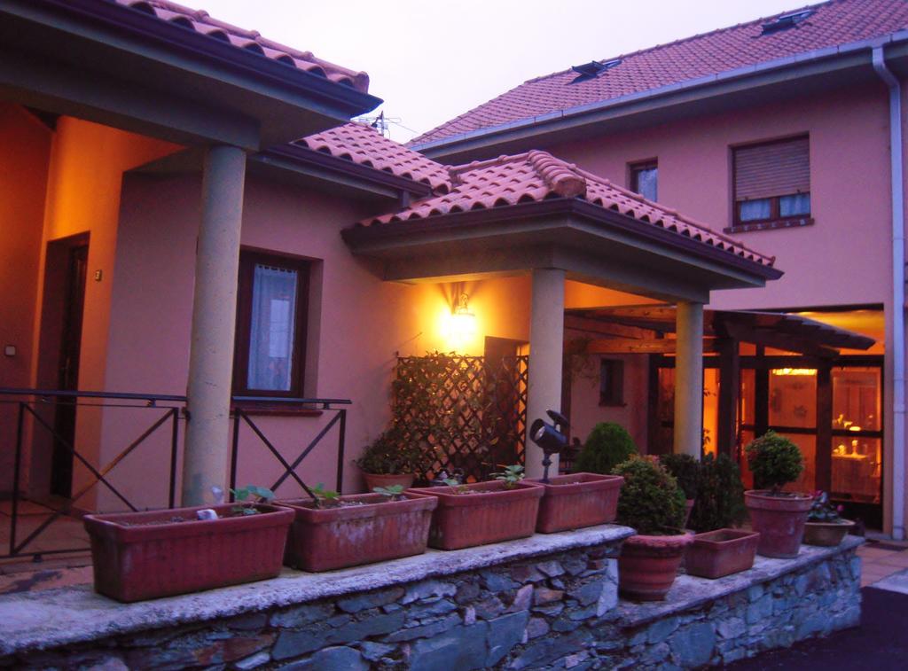 Hotel Rural Aguilar Cudillero Exteriör bild